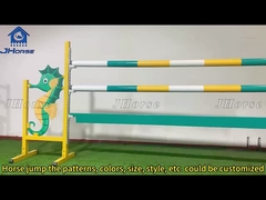 調整可能な馬のジャンプ 設備 安全 柔軟な馬のショージャンプ