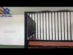 調整可能な馬のジャンプ 設備 安全 柔軟な馬のショージャンプ