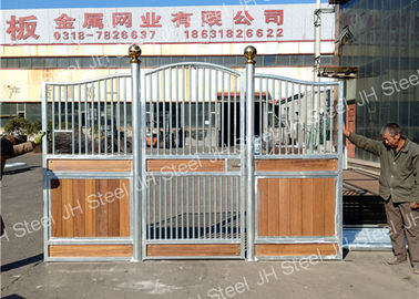 乗馬装置の安定した停止の前部馬のための木製のパネルのゲート