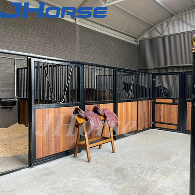 屋内ヨーロッパの馬が前部スライディング・ドアと停止するコーティング2.5m-4.0mを粉にしなさい