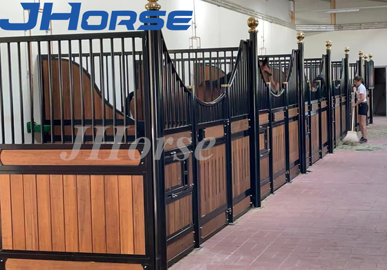 OEMはタケ黒色火薬を塗った馬小屋が納屋の大戸を停止する移動式馬に炭化した