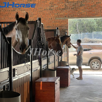 注文の粉の馬の納屋の大戸のための上塗を施してある馬の停止の蹴りパネル