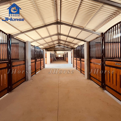 Hot Selling Classic European Style Bamboo Infill Luxury Horse Stables With Swivel Feeder 10ft 12ft Customized Size